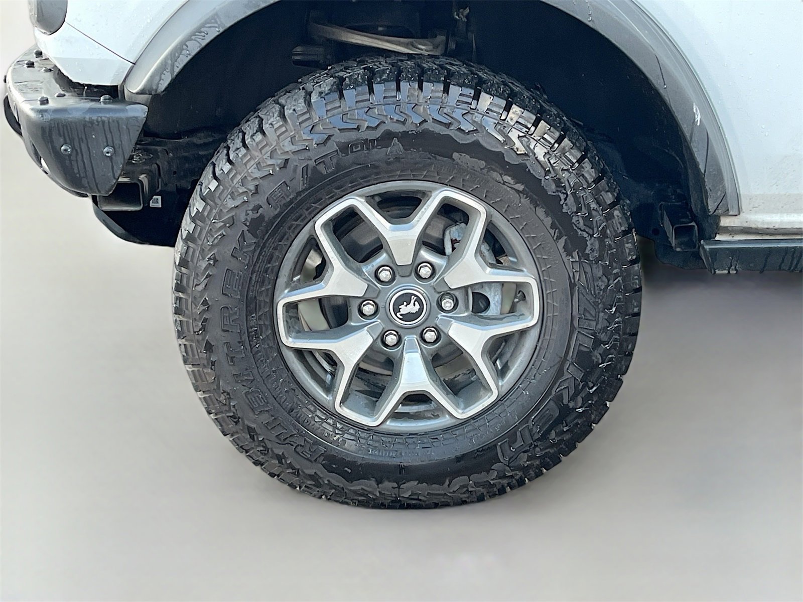 Used 2022 Ford Bronco Badlands image 32