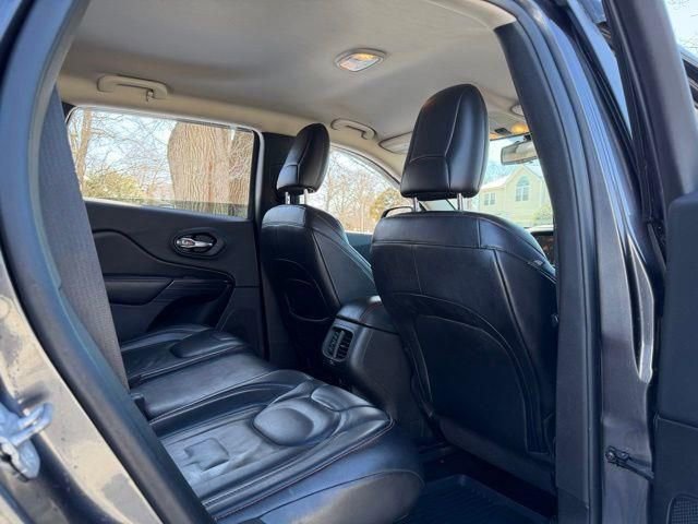 Used 2014 Jeep Cherokee Trailhawk w/ Leather Interior Group image 13