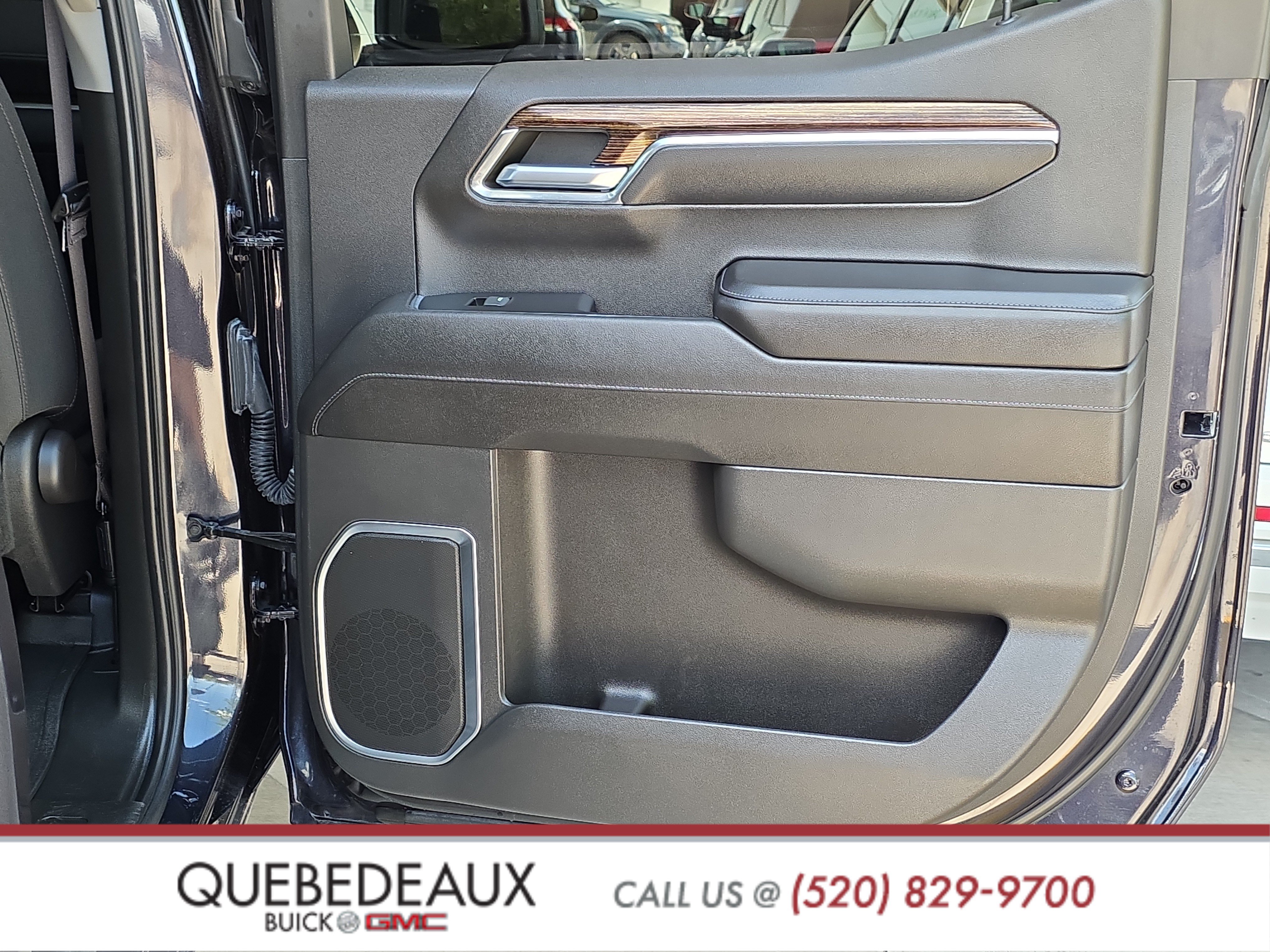 Used 2023 GMC Sierra 1500 Elevation w/ LPO, Elevation Black Package AWD/4WD image 22