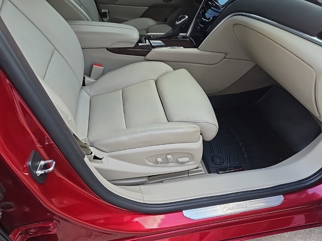 Used 2013 Cadillac XTS Luxury w/ Driver Awareness Package image 70