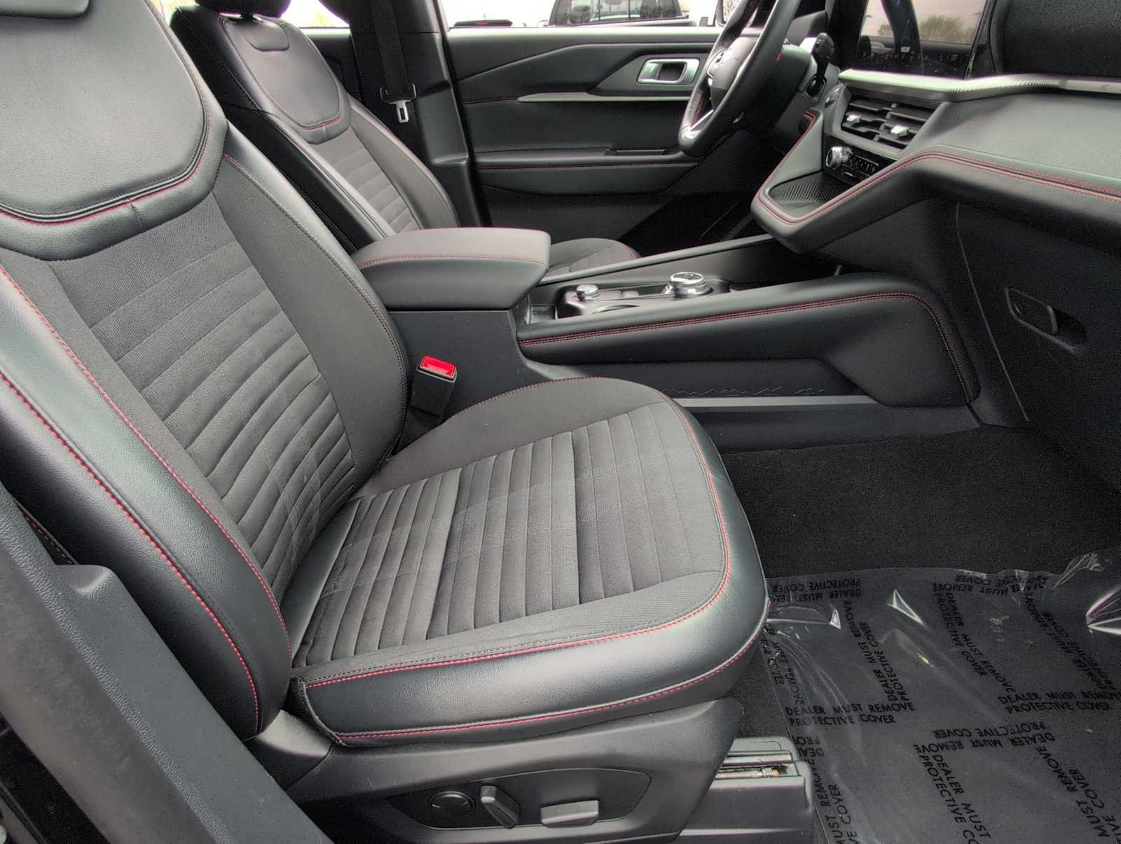 Used 2025 Ford Explorer ST-Line AWD/4WD image 21