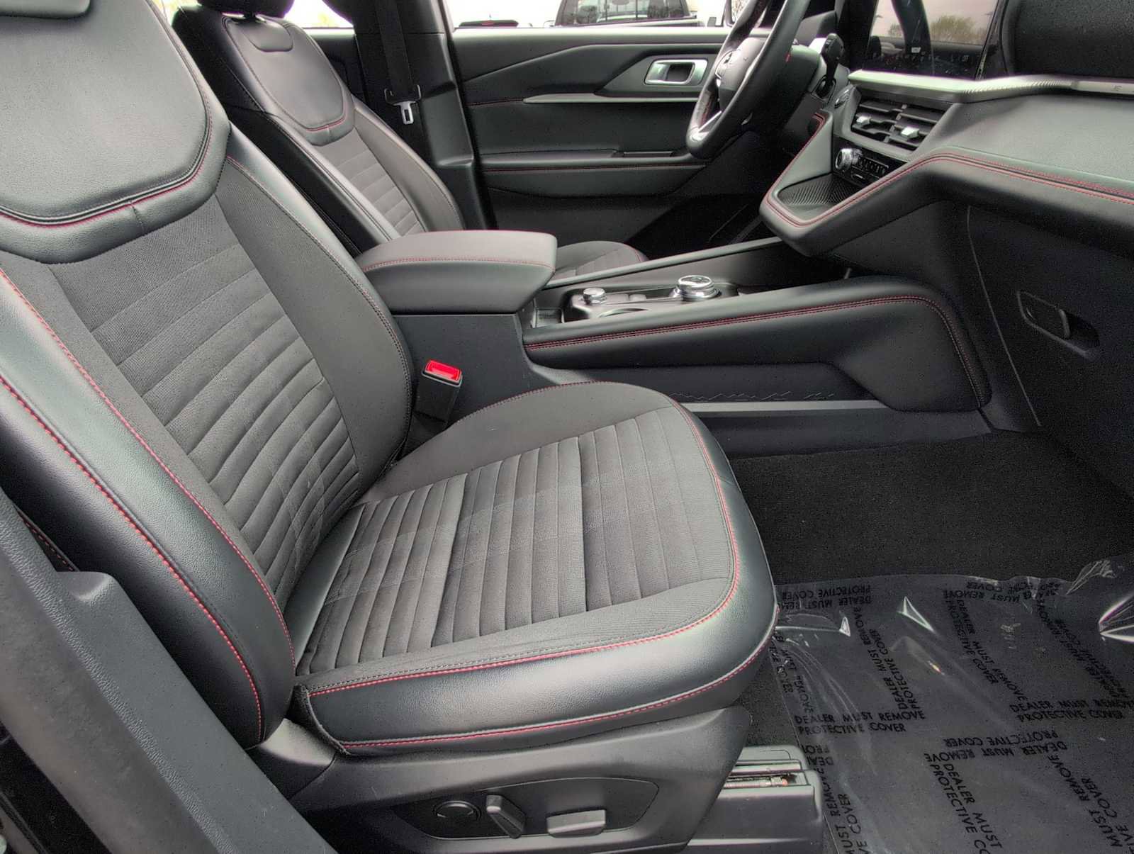 Used 2025 Ford Explorer ST-Line AWD/4WD image 21