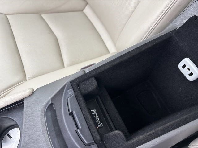 Used 2017 Cadillac XT5 Luxury w/ Driver Awareness Package image 27