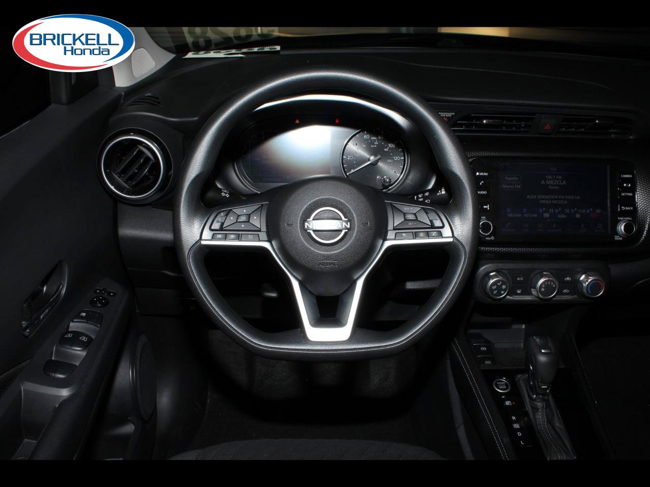 Used 2023 Nissan Kicks SV FWD image 15