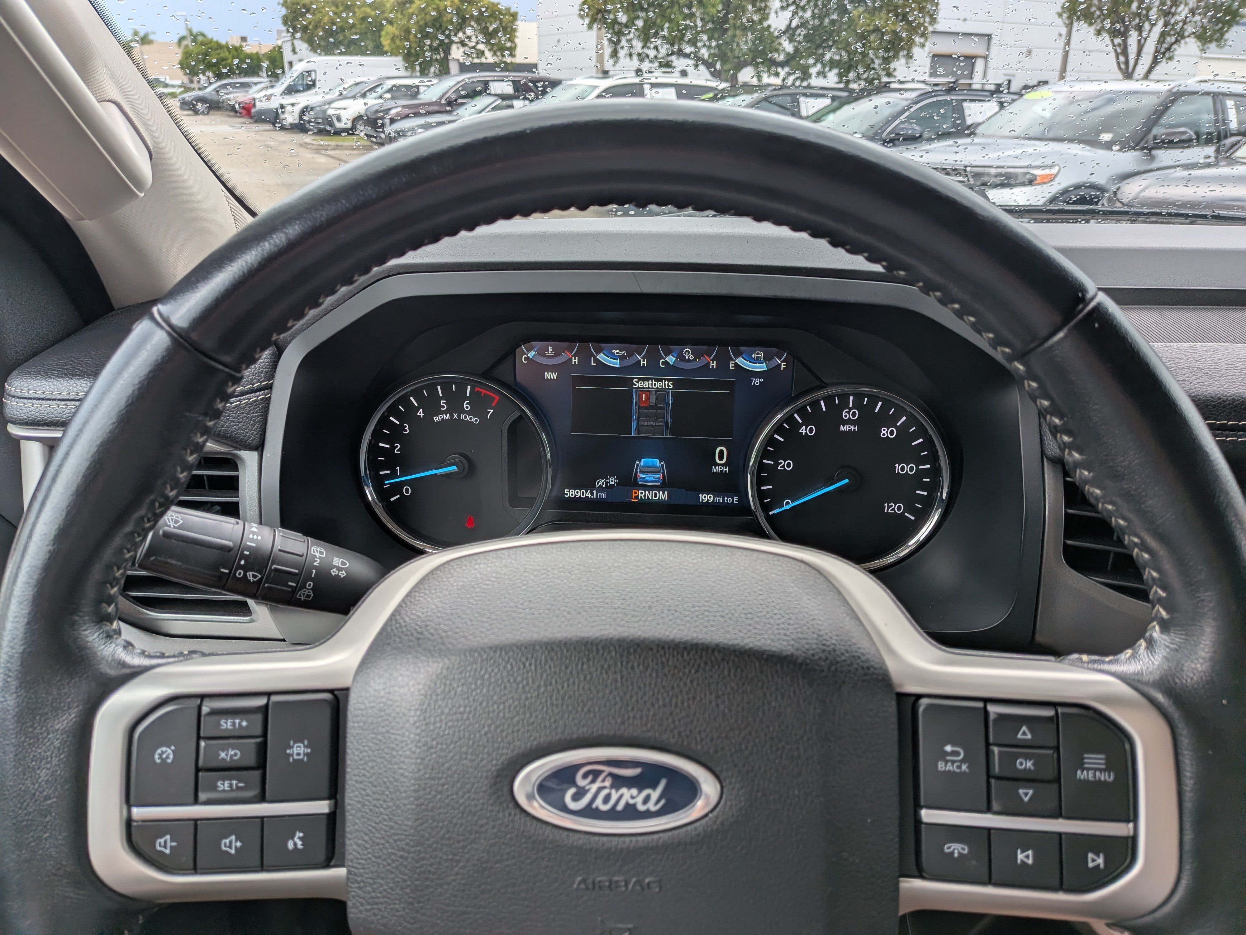 Used 2024 Ford Expedition XLT RWD image 26