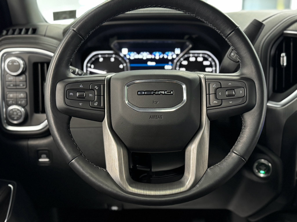 Used 2021 GMC Sierra 3500 Denali w/ Denali Ultimate Package image 21