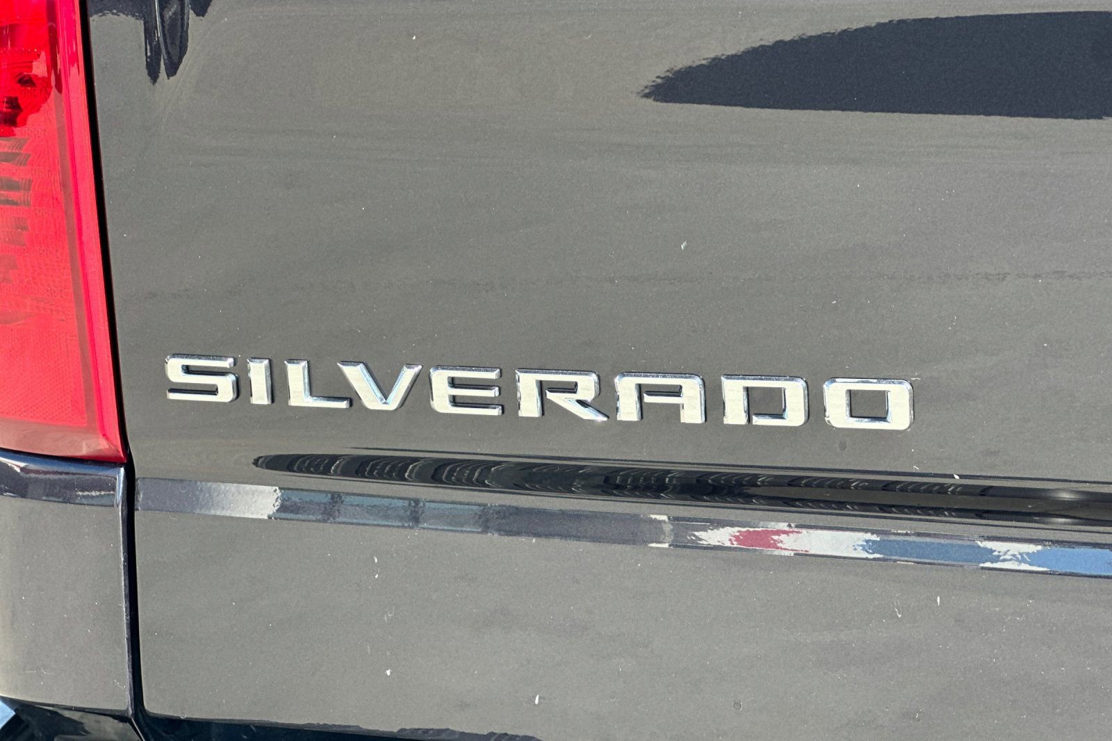 Used 2022 Chevrolet Silverado 1500 LT w/ Convenience Package II image 25