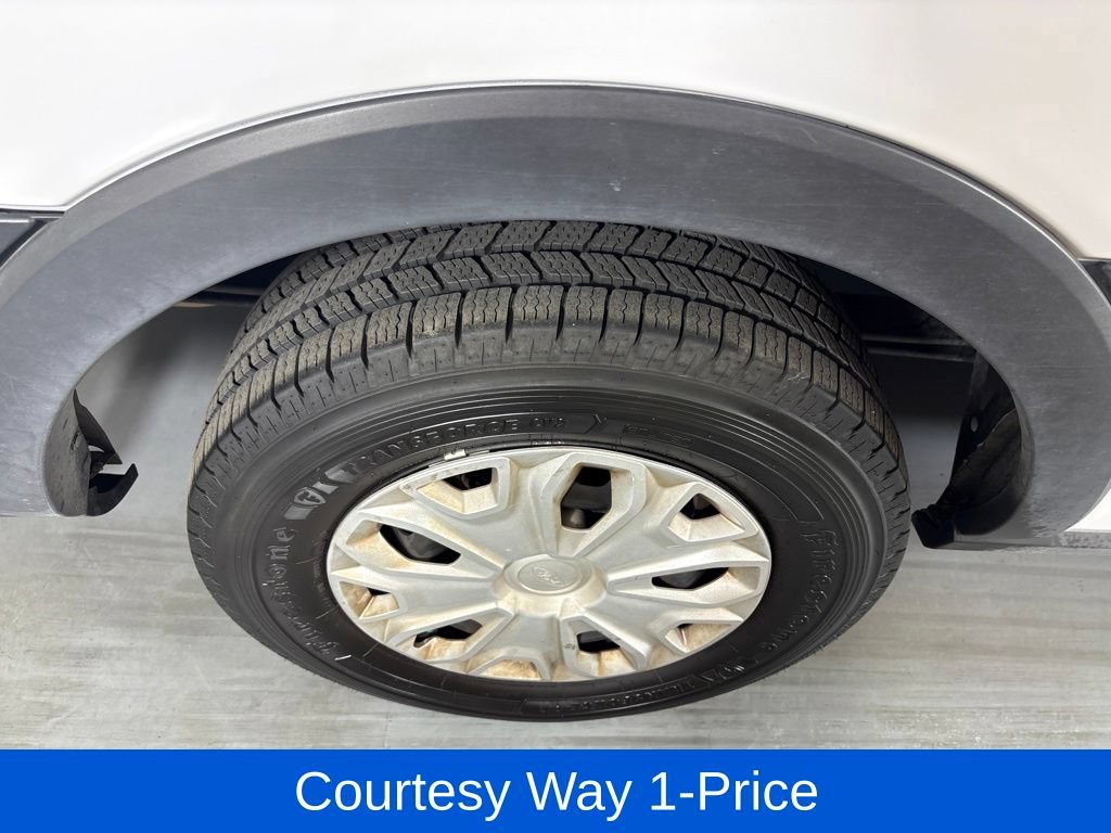 Used 2023 Ford Transit 350 XLT RWD image 13