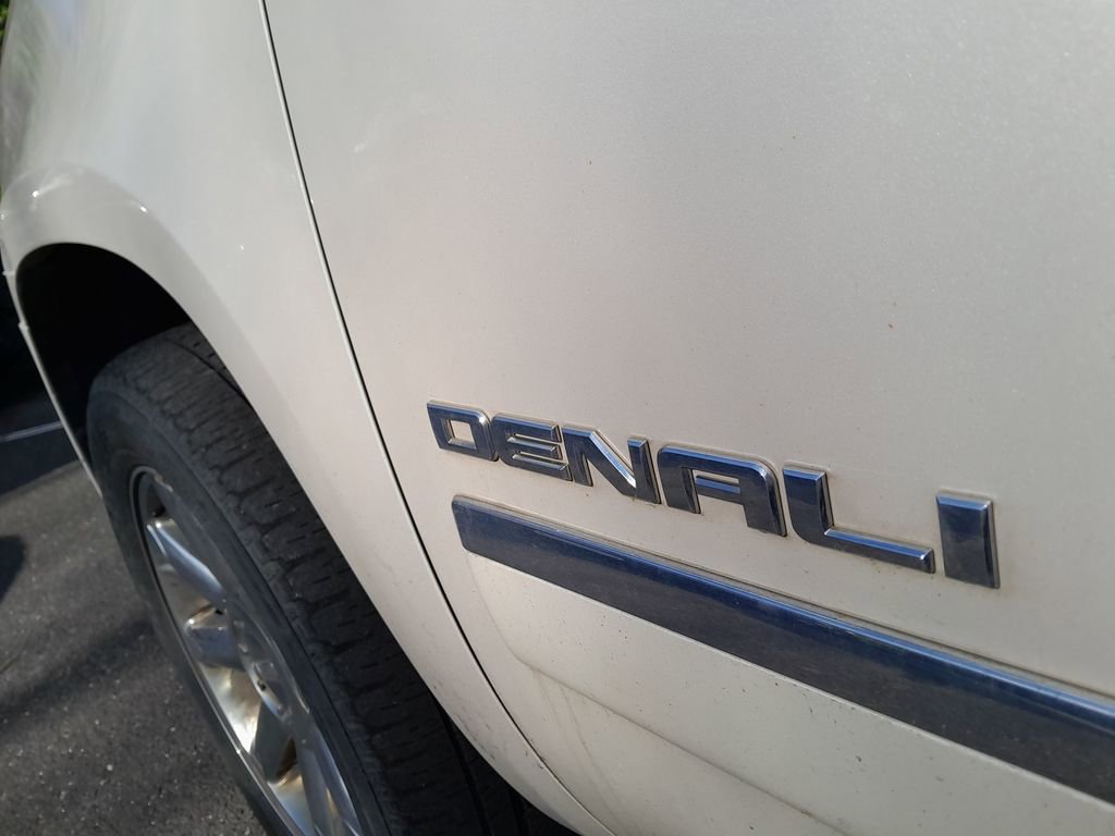 Used 2012 GMC Yukon Denali AWD/4WD image 49