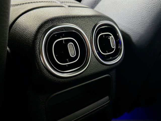 Used 2023 Mercedes-Benz GLC 300 4MATIC image 26