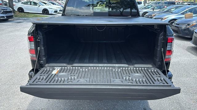 Used 2024 Nissan Frontier SV w/ SV Convenience Package RWD image 8