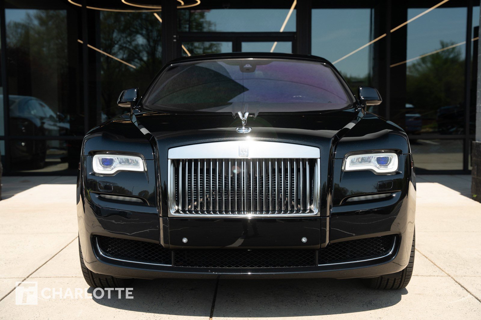 Used 2016 Rolls-Royce Ghost image 4