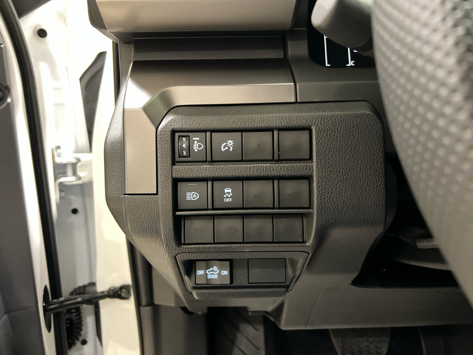 New 2025 Toyota Tacoma SR5 image 19