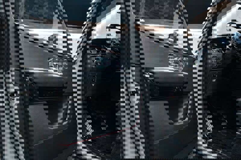 Used 2020 Rolls-Royce Cullinan image 29