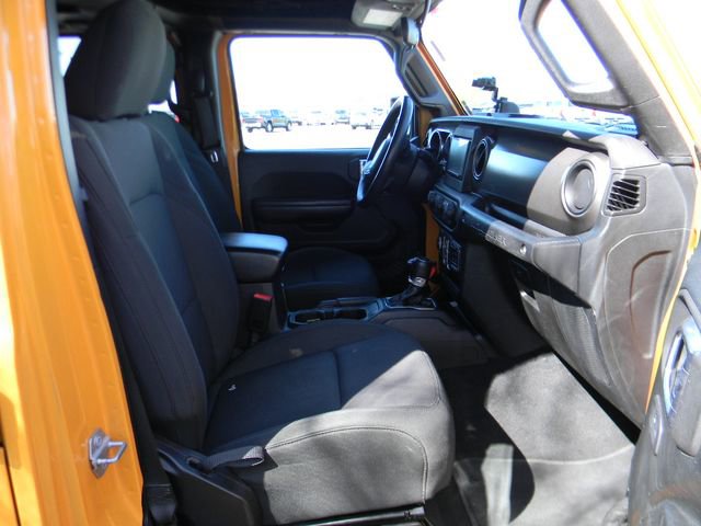 Used 2018 Jeep Wrangler Unlimited Sport S AWD/4WD image 21