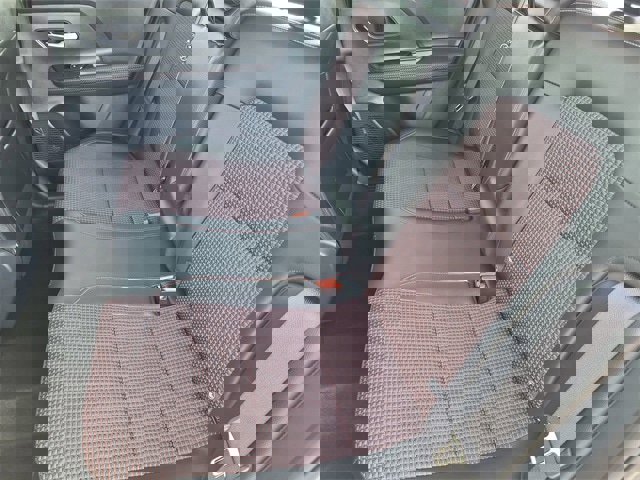 Certified 2025 Nissan Kicks SR image 8