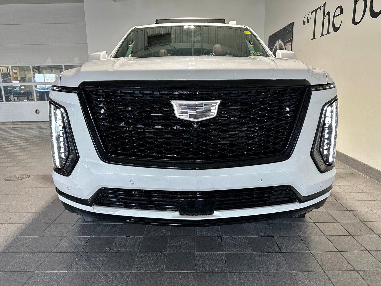 Used 2025 Cadillac Escalade Sport w/ LPO, ONYX Package image 2