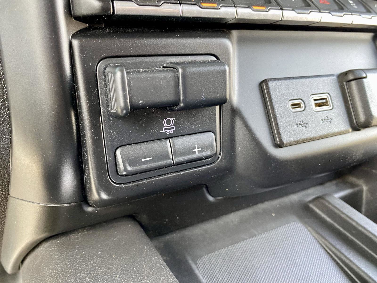 Used 2020 GMC Sierra 1500 SLT w/ SLT Premium Plus Package image 5