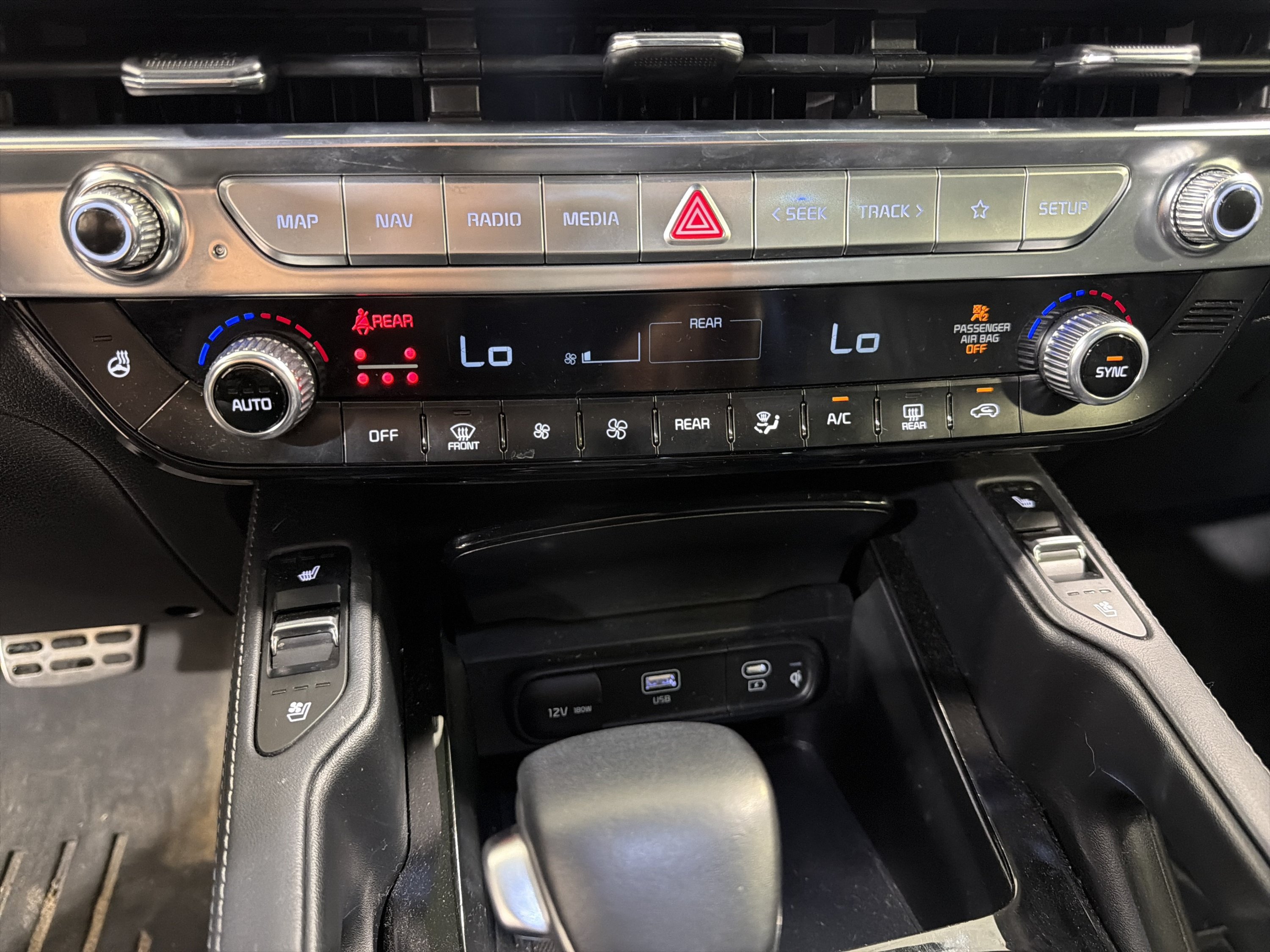 Used 2023 Kia Telluride SX Prestige X-Line AWD/4WD image 19