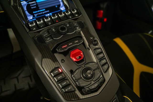 Used 2016 Lamborghini Aventador LP 750-4 Superveloce AWD/4WD image 20