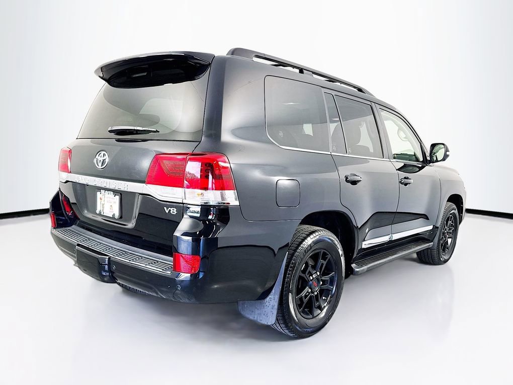 Used 2019 Toyota Land Cruiser image 10