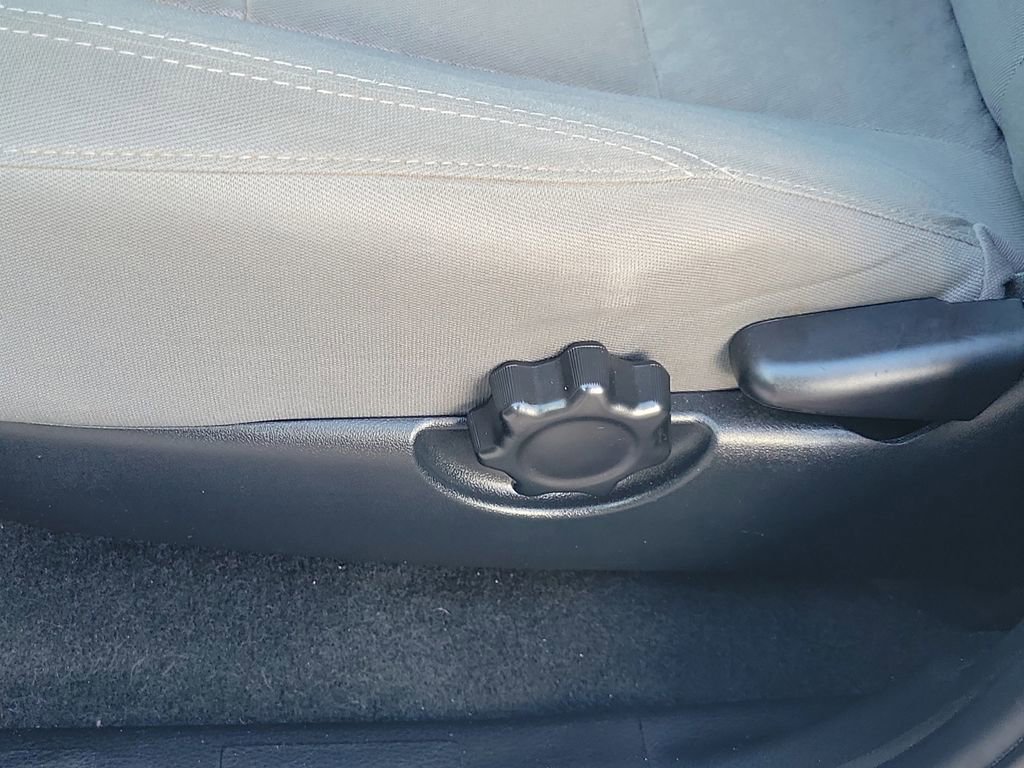 Used 2022 Toyota Tacoma SR5 image 25