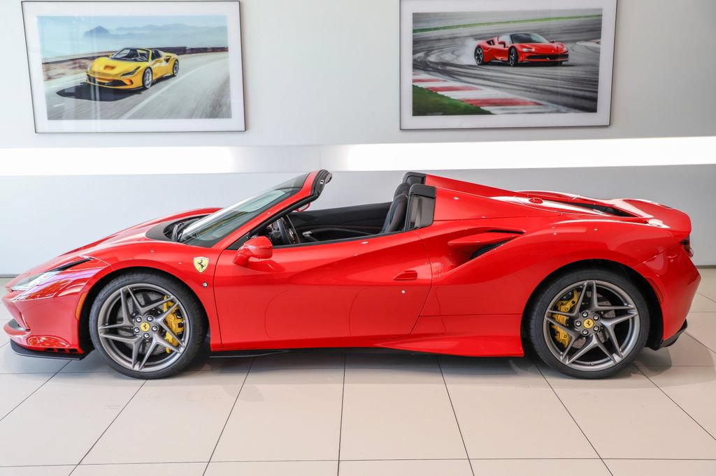 Certified 2022 Ferrari F8 Tributo RWD image 20