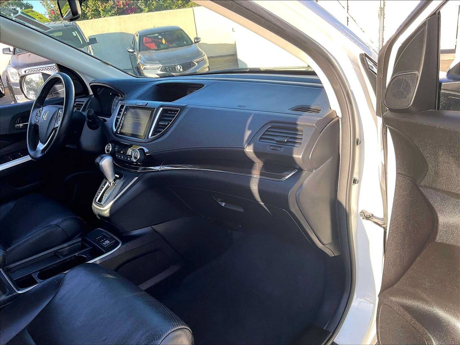 Used 2015 Honda CR-V EX-L image 17