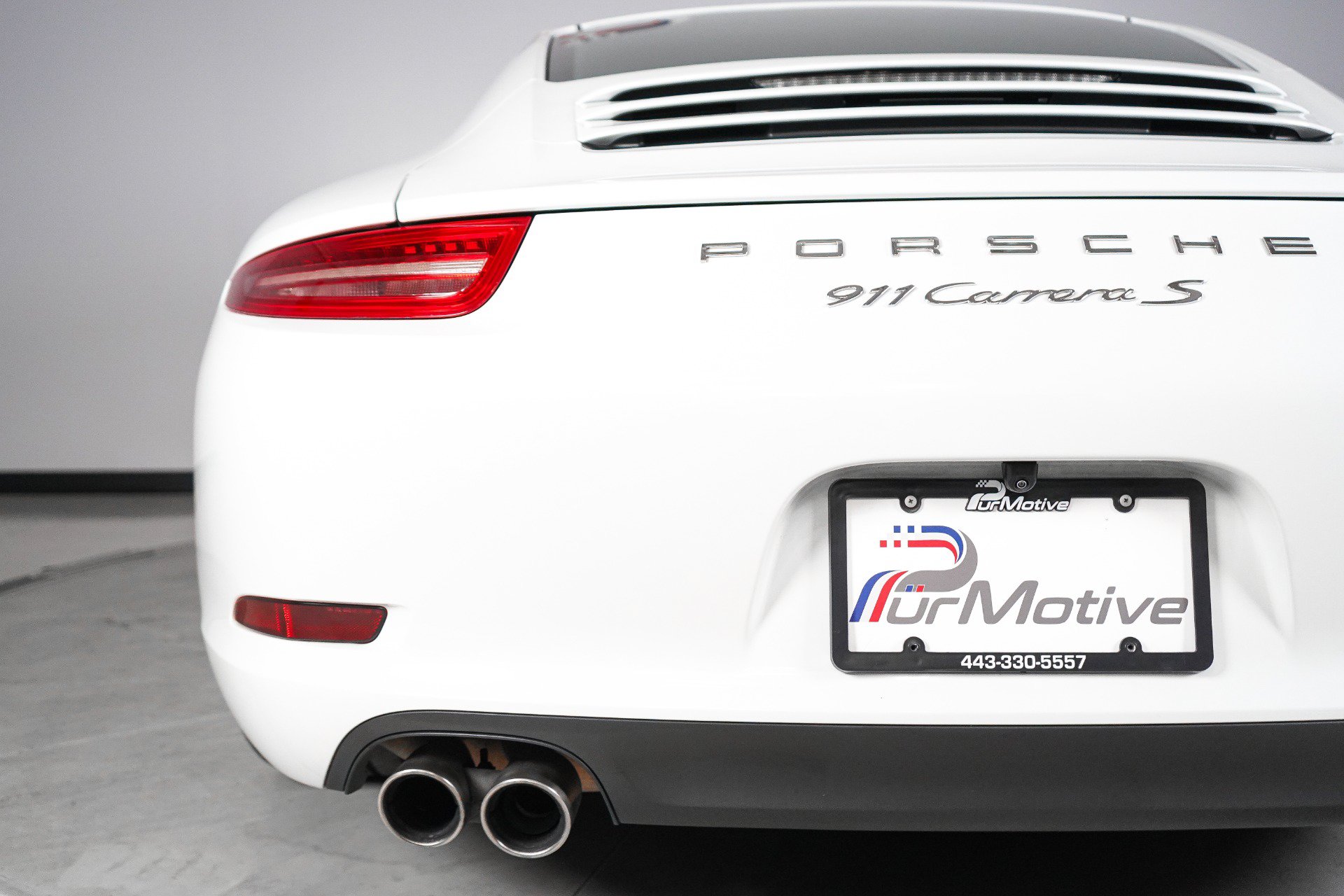Used 2015 Porsche 911 Carrera S RWD image 16
