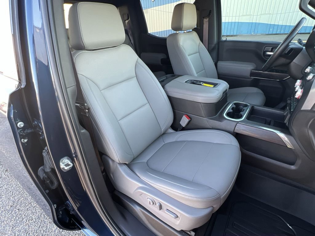 Certified 2022 GMC Sierra 1500 SLT w/ SLT Convenience Package image 27