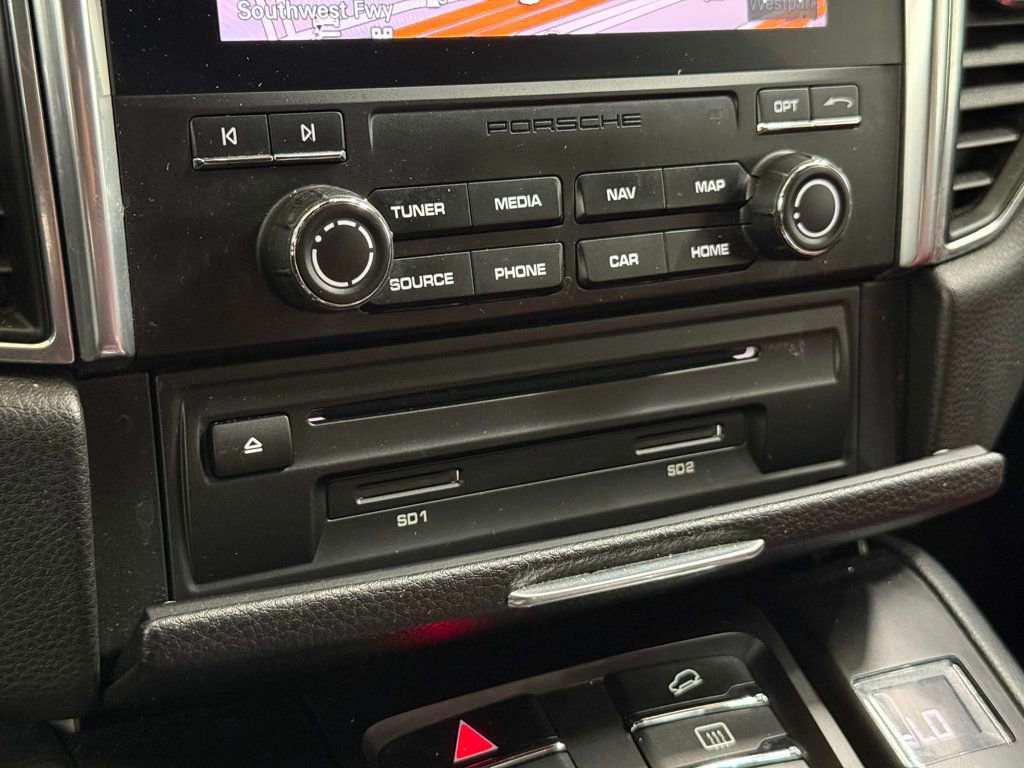 Used 2017 Porsche Macan Turbo image 60