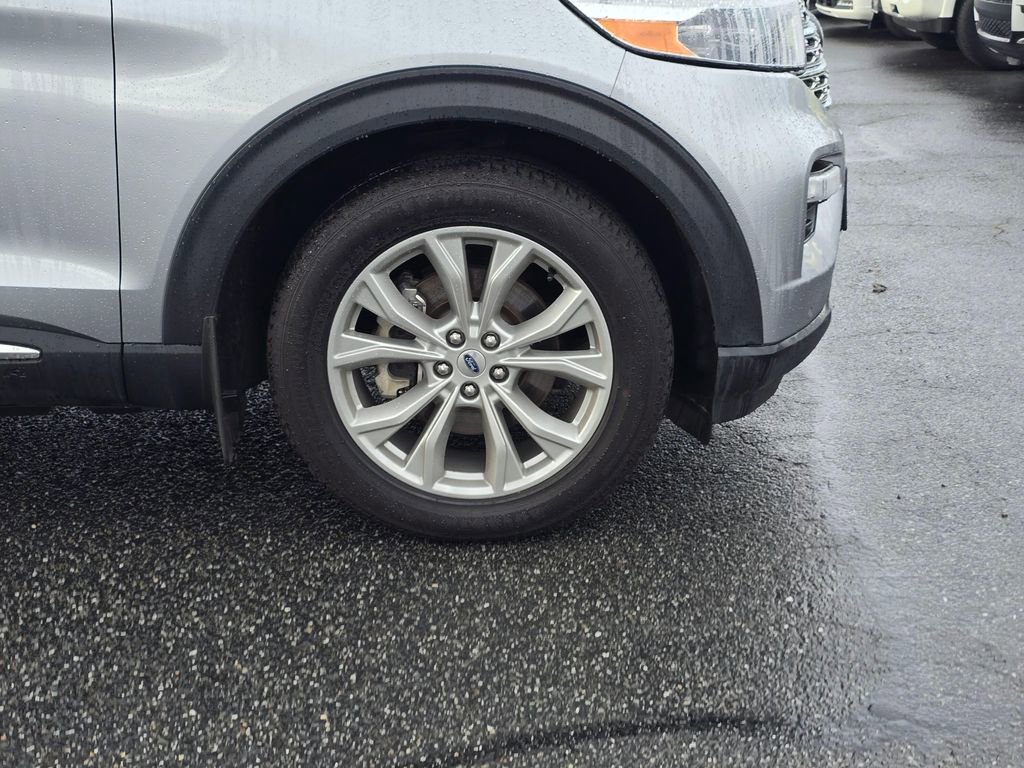 Used 2022 Ford Explorer Limited w/ Class IV Trailer Tow Package image 2