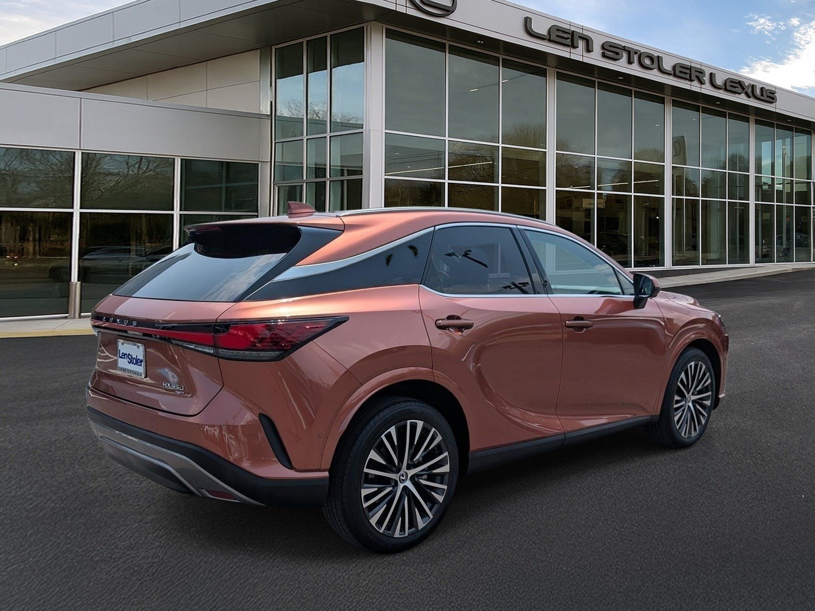 Certified 2024 Lexus RX 350 Premium Plus w/ Convenience Package AWD/4WD image 3