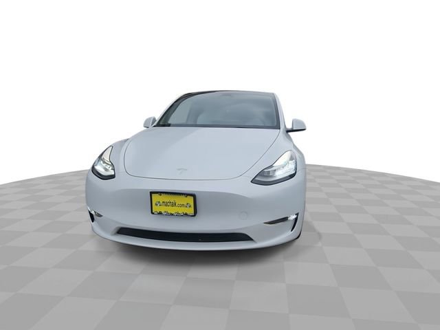 Used 2022 Tesla Model Y Long Range image 3