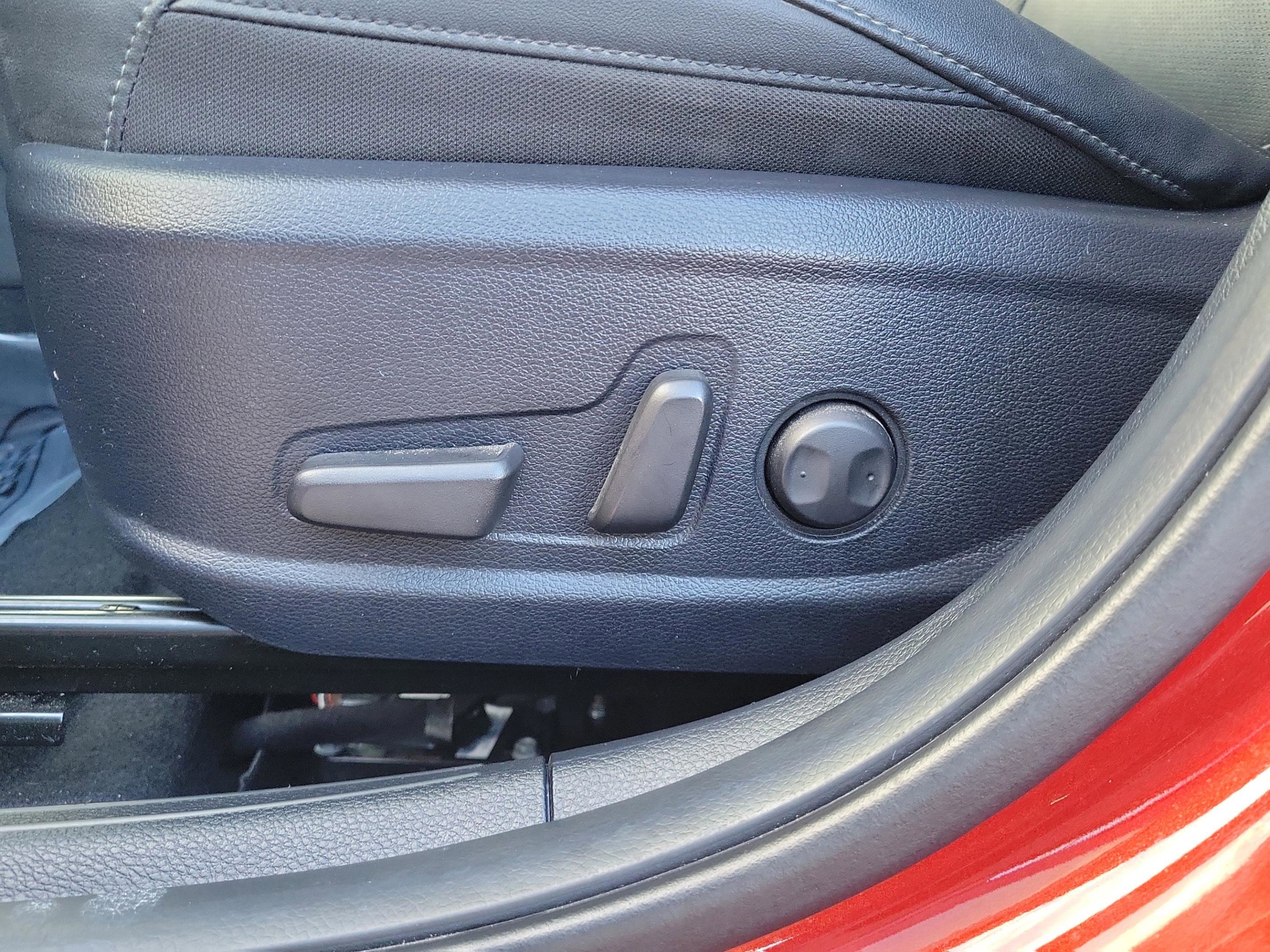 Used 2024 Kia Seltos SX image 16