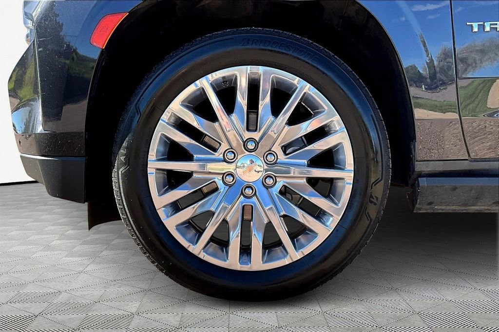 Used 2023 Chevrolet Tahoe High Country w/ Premium Package 2 image 8