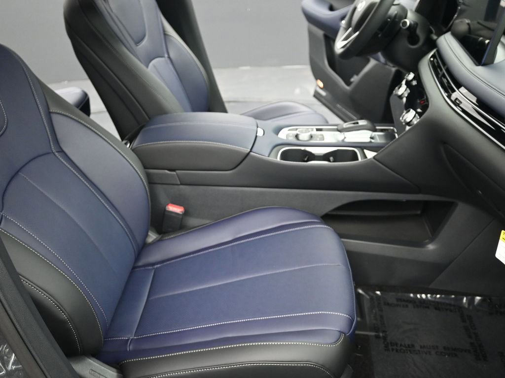 Used 2026 INFINITI QX60 Sport w/ Dark Cargo Package AWD/4WD image 15