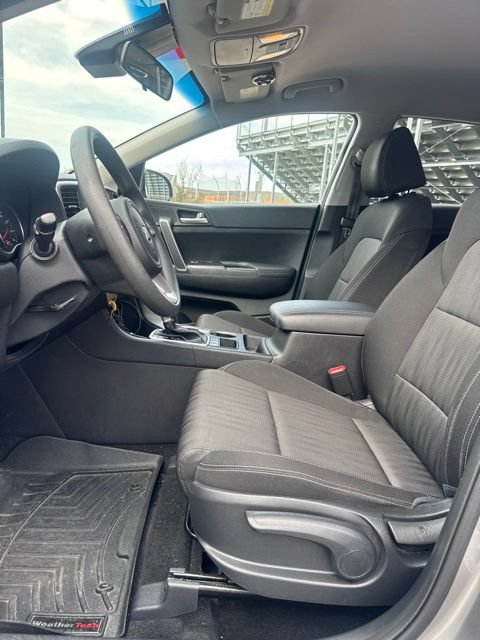 Used 2020 Kia Sportage LX AWD/4WD image 12