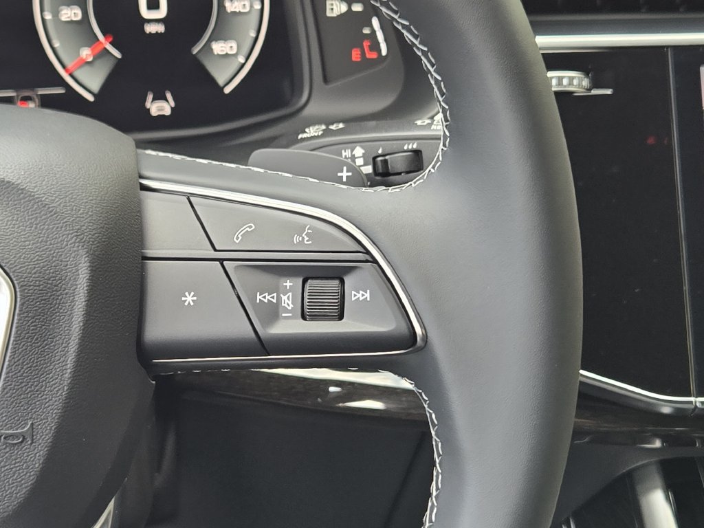 New 2027 Audi Q8 Premium Plus AWD/4WD image 34