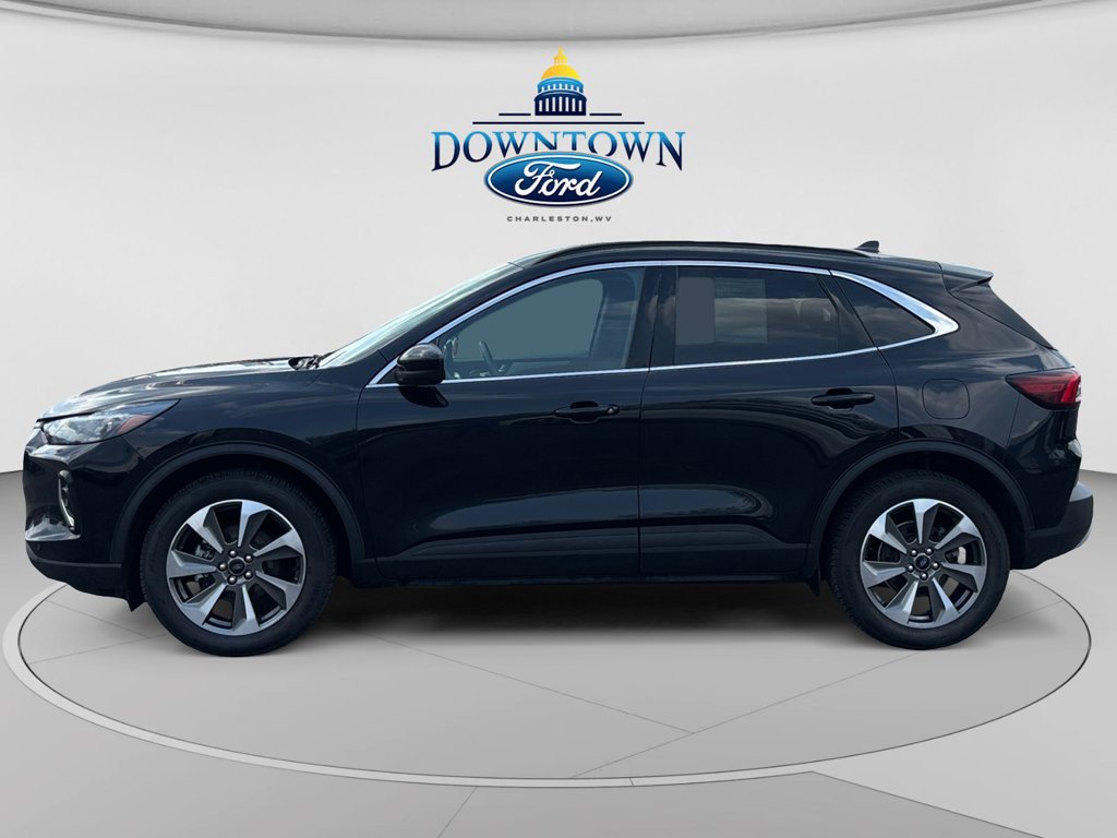 Used 2023 Ford Escape Platinum AWD/4WD image 6