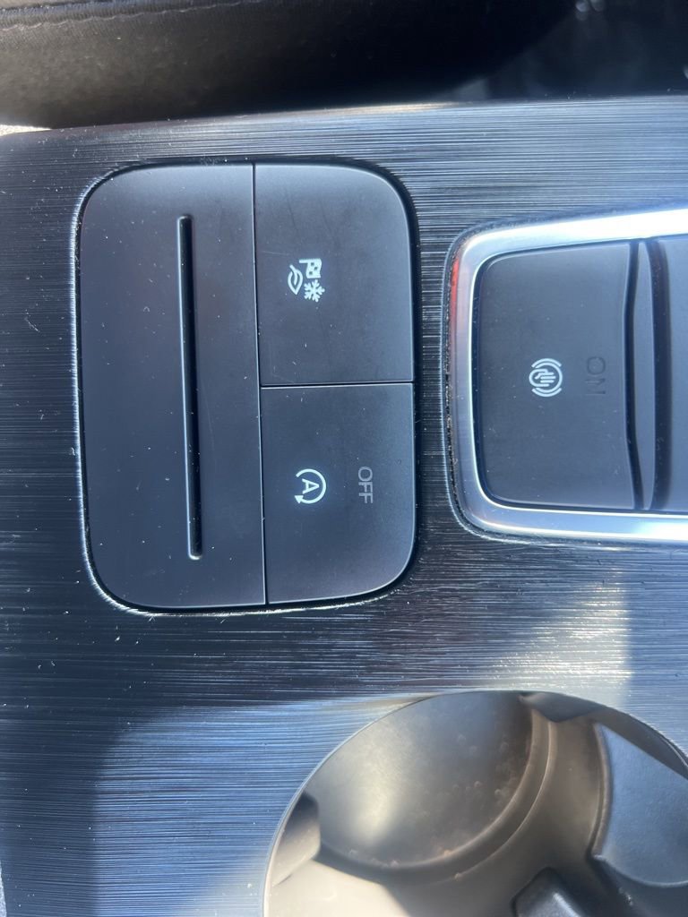 Used 2024 Ford Escape ST-Line image 55