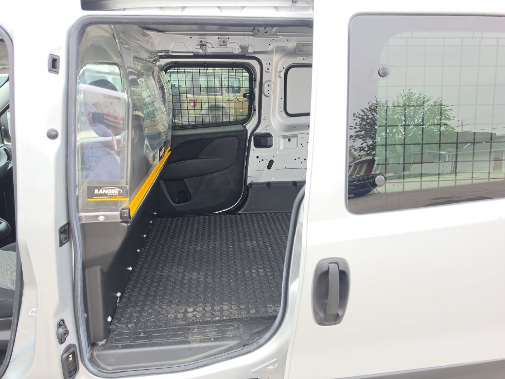 Used 2019 RAM ProMaster City Tradesman FWD image 14