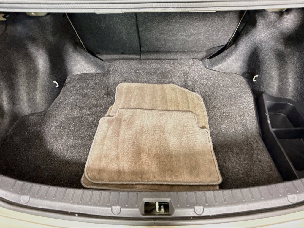 Used 2010 Toyota Corolla LE FWD image 23