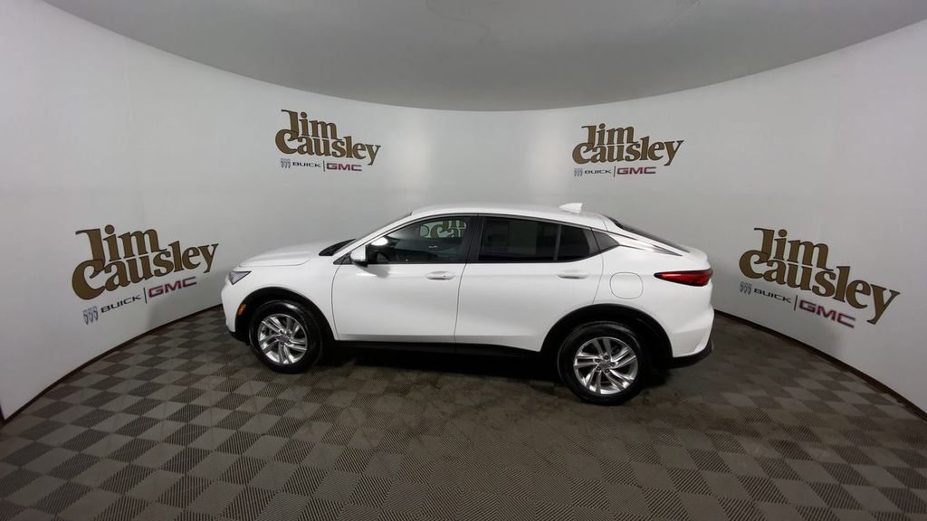 Certified 2024 Buick Envista Preferred w/ Convenience I Package image 5