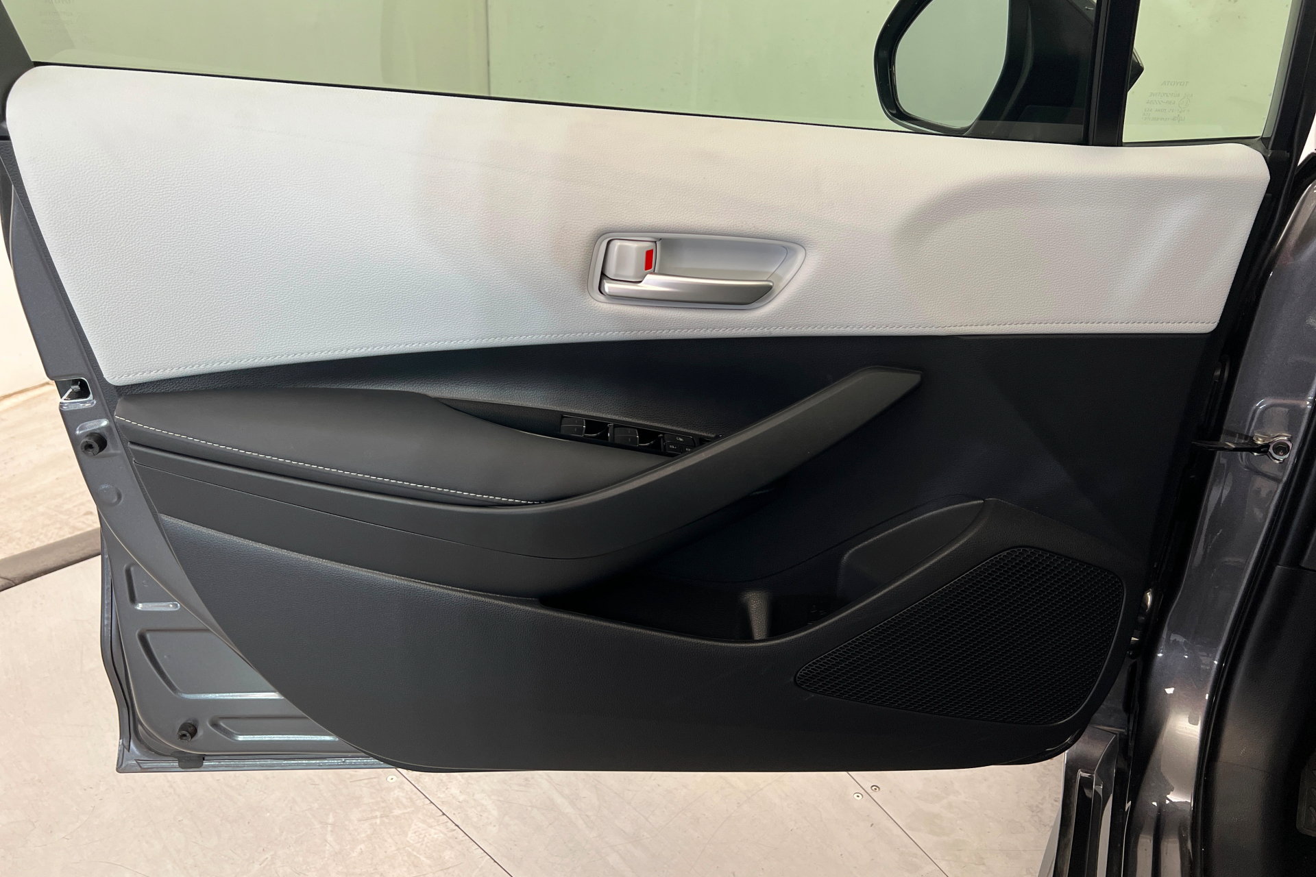 Certified 2022 Toyota Corolla SE FWD image 15