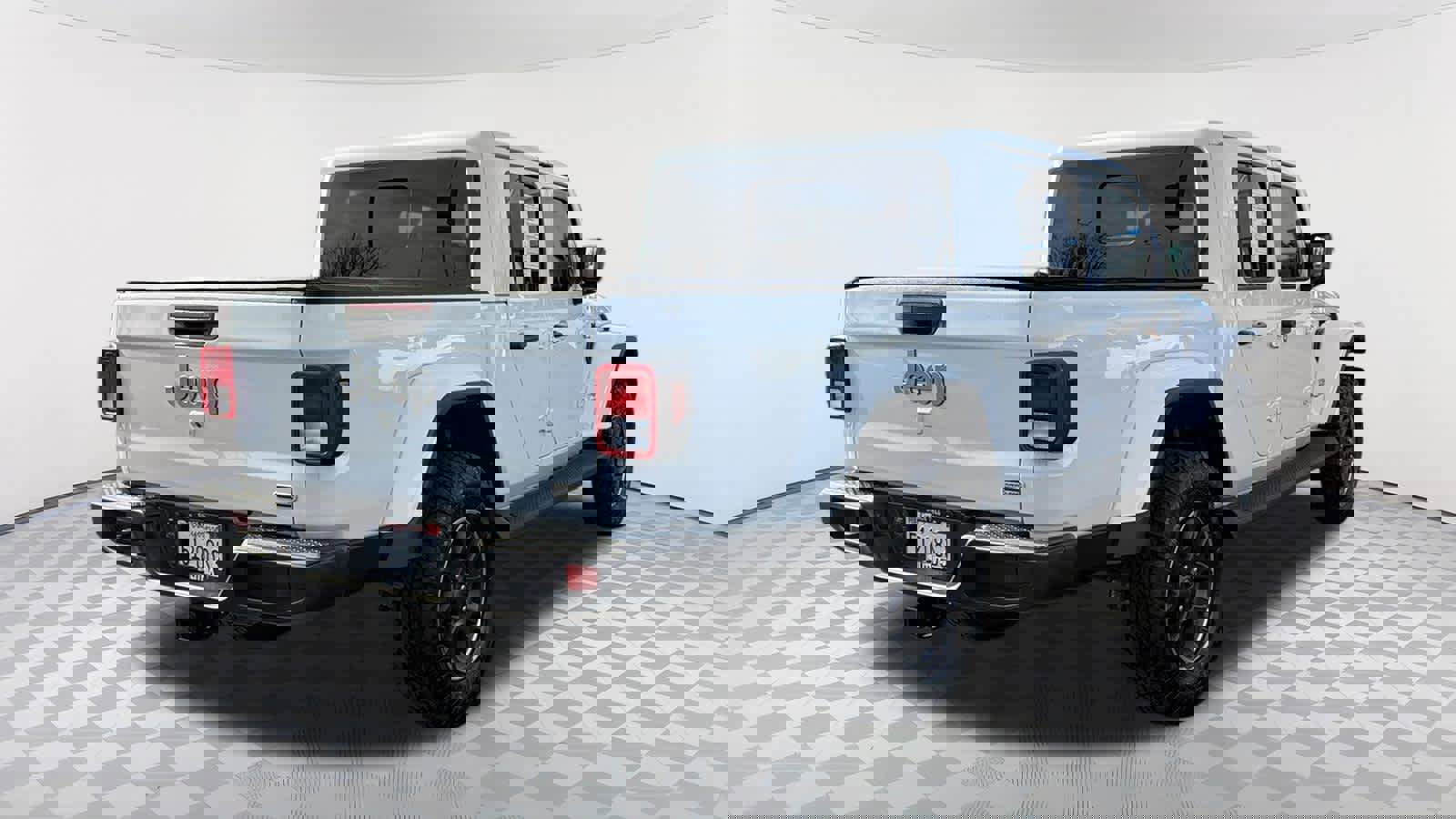 Used 2022 Jeep Gladiator Overland w/ Popular Equipment Package image 5