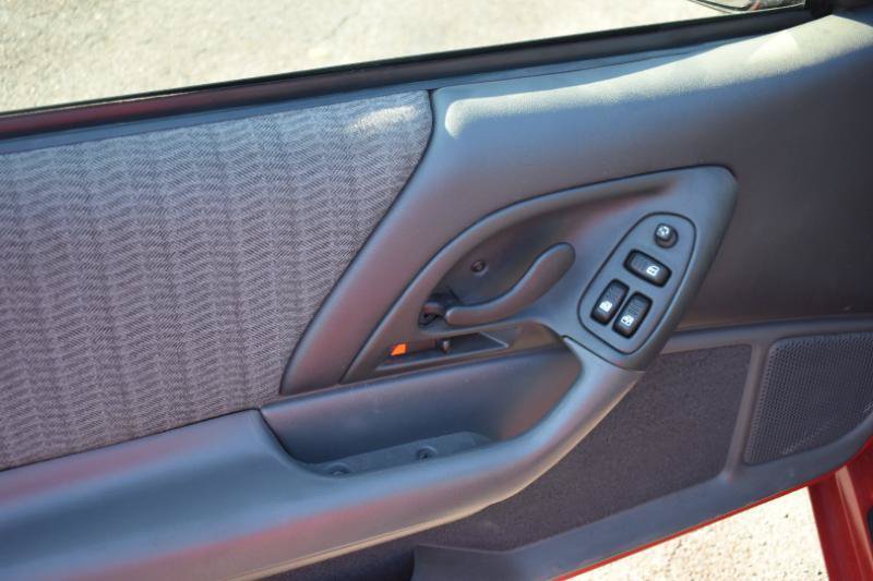 Used 1998 Chevrolet Camaro Z28 w/ Preferred Equipment Group 2 RWD image 20