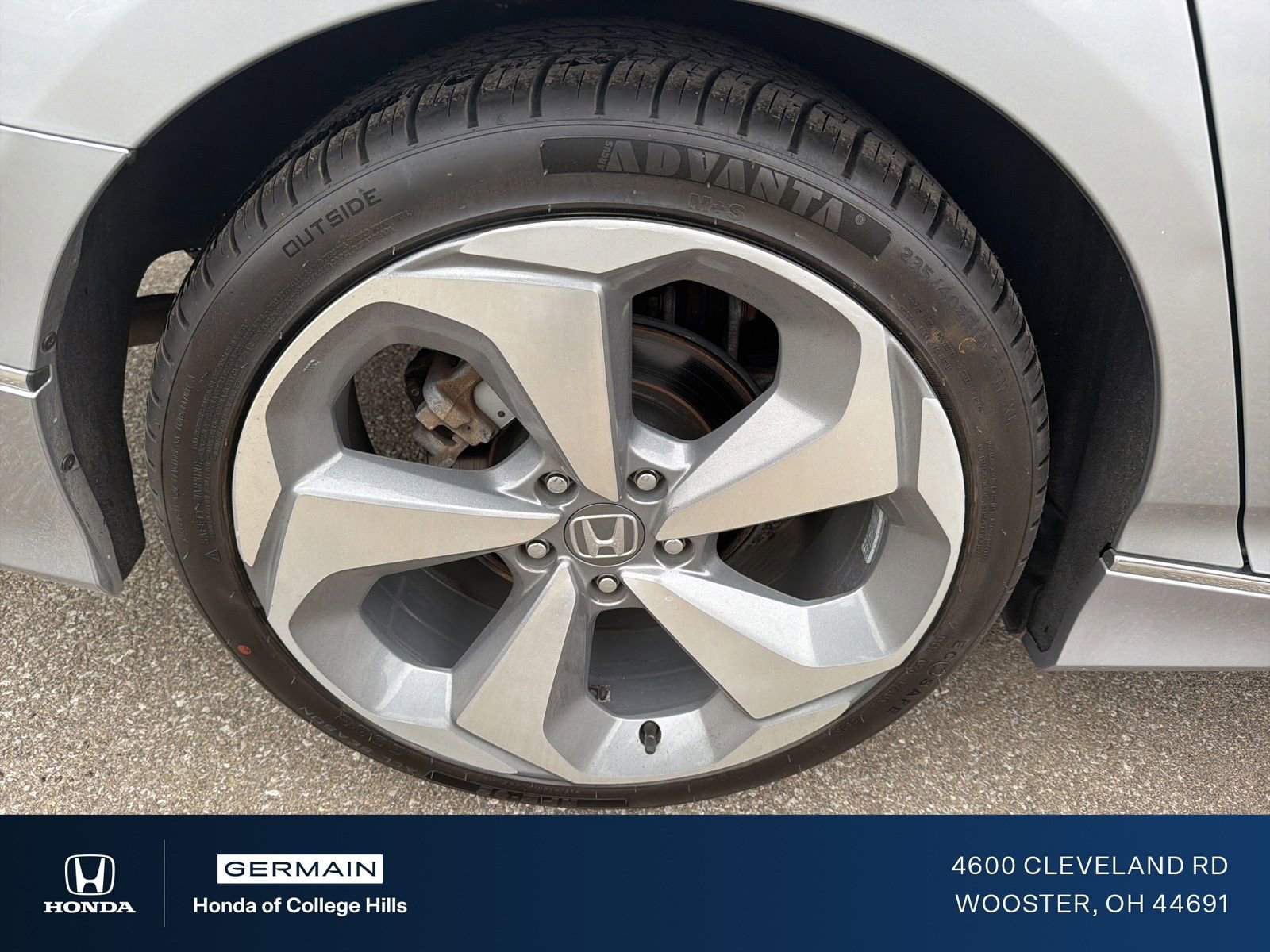 Used 2018 Honda Accord Touring image 5