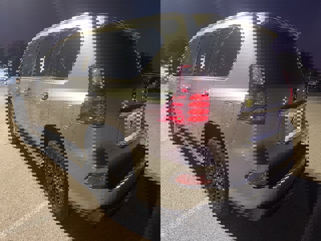 Used 2022 Lexus GX 460 Luxury w/ Sport Design Package image 6