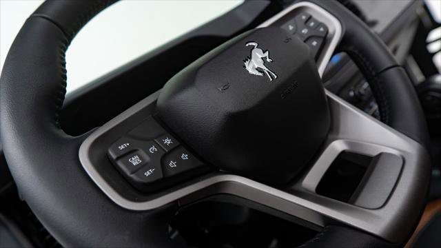 Used 2025 Ford Bronco Big Bend image 30